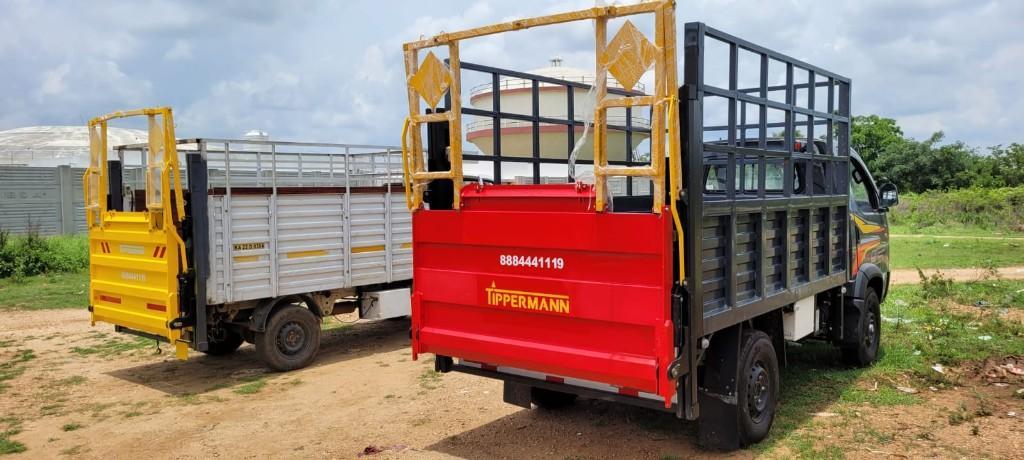Tail Lift Manufacturer In India in HBR Layout 5th Block - Image 2