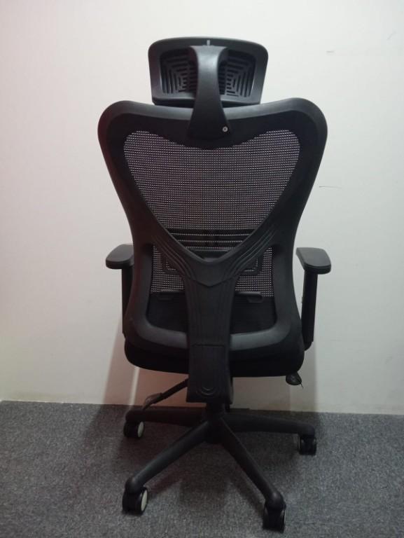 Used Office Chair in Singapore - Image 2