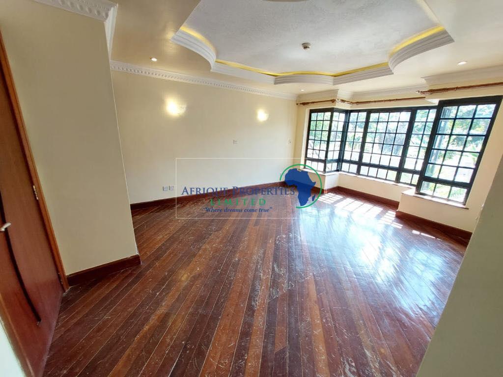 5 Bedroom All Ensuite Mansion For Rent in Runda Estate, Nairobi in Kenya - Image 10