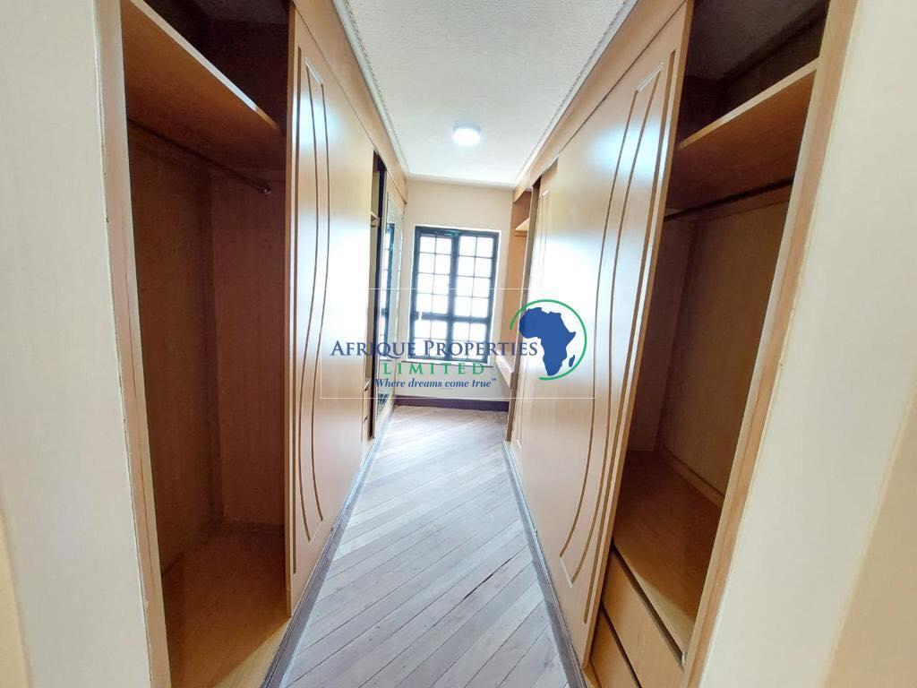 5 Bedroom All Ensuite Mansion For Rent in Runda Estate, Nairobi in Kenya - Image 15