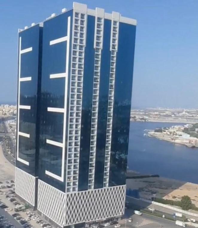 2 BHK APARTMENT AVAILABLE FOR RENT IN OASIS TOWER 48000 in Ajman - Image 1