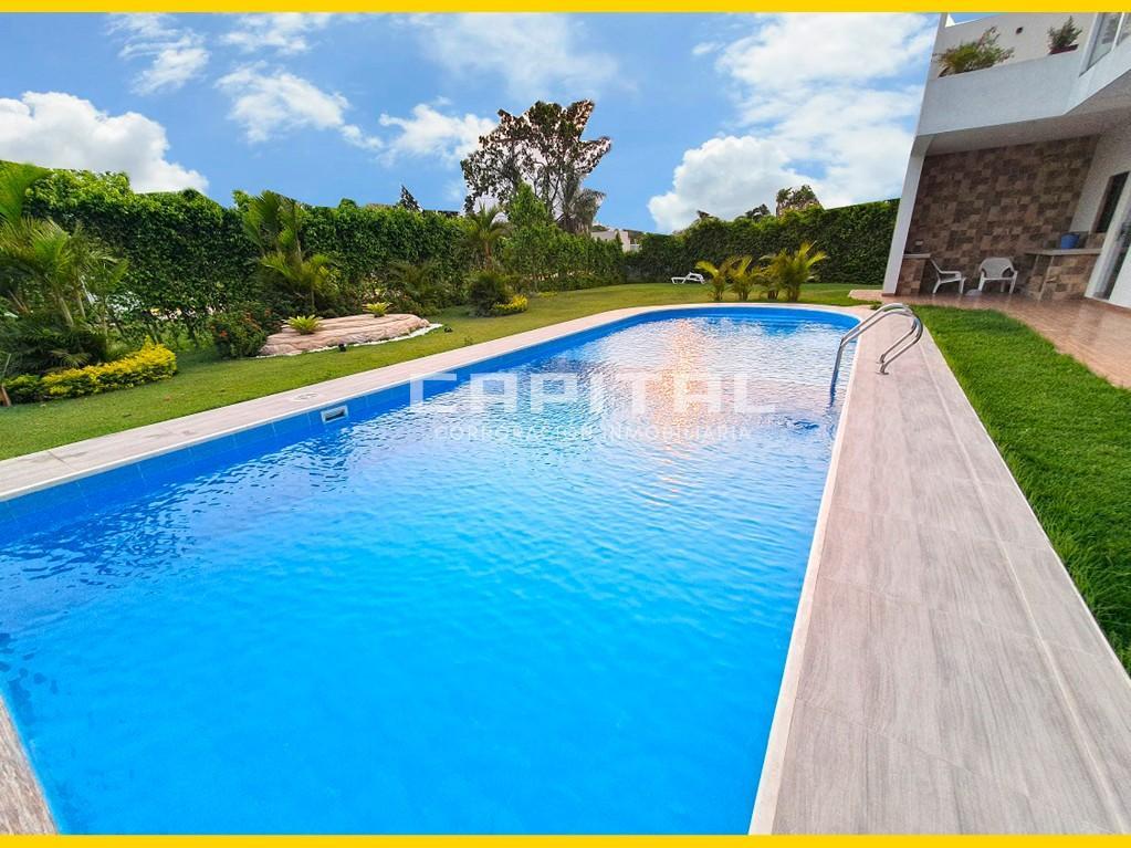 CASA LUJOSA CON PISCINA EN CONDOMINIO URUBO VILLAGE! en Bolivia - Imagen 3