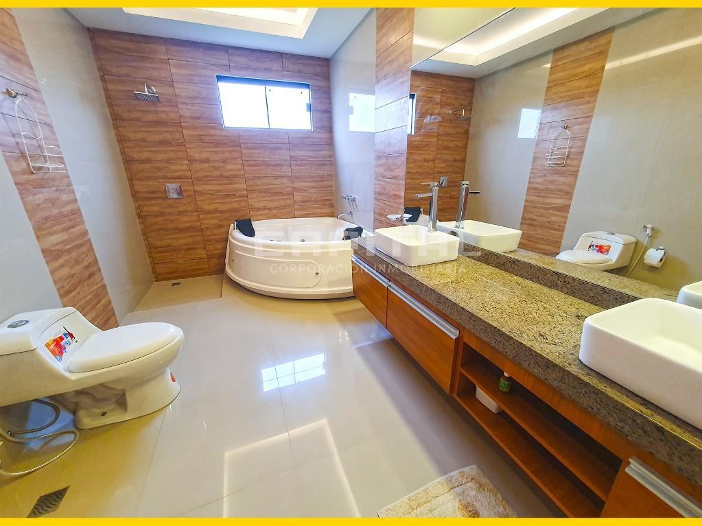 CASA LUJOSA CON PISCINA EN CONDOMINIO URUBO VILLAGE! en Bolivia - Imagen 11