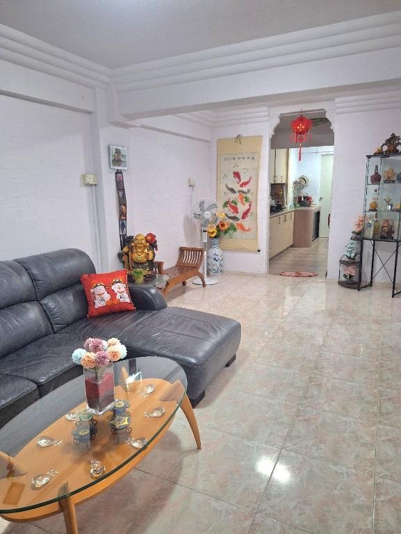 Common Room Rental in Pioneer - Image 5