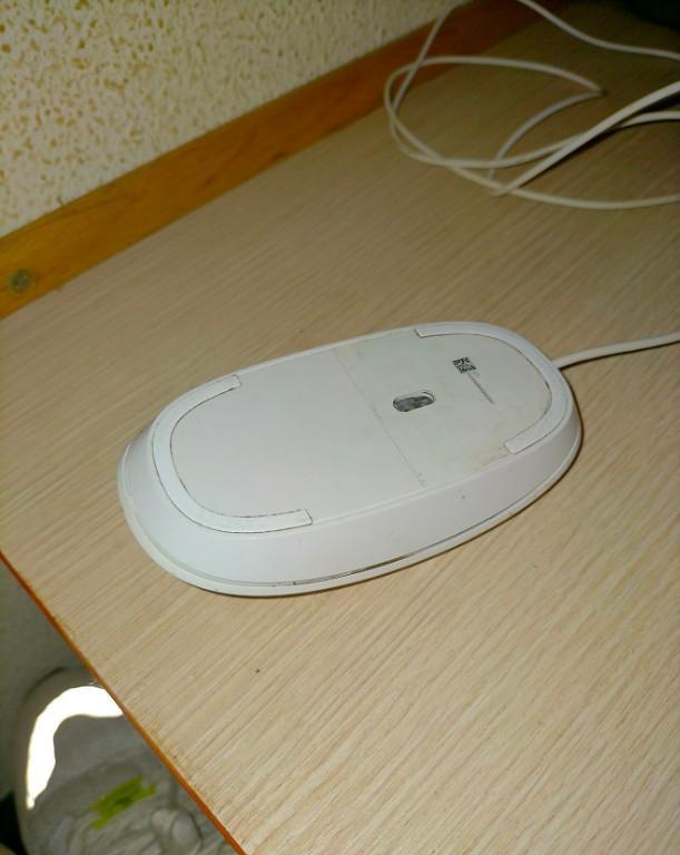 RATÓN BLANCO HP Y RATÓN NEGRO LOGITECH 8 € en Alcobendas - Imagen 8