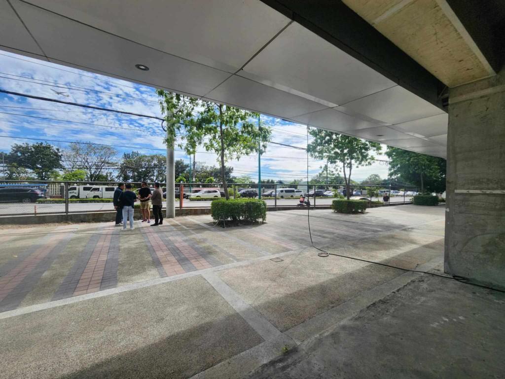 For Rent Lease Ground Floor Mckinley Taguig City 1300 sqm in Malate - Image 1