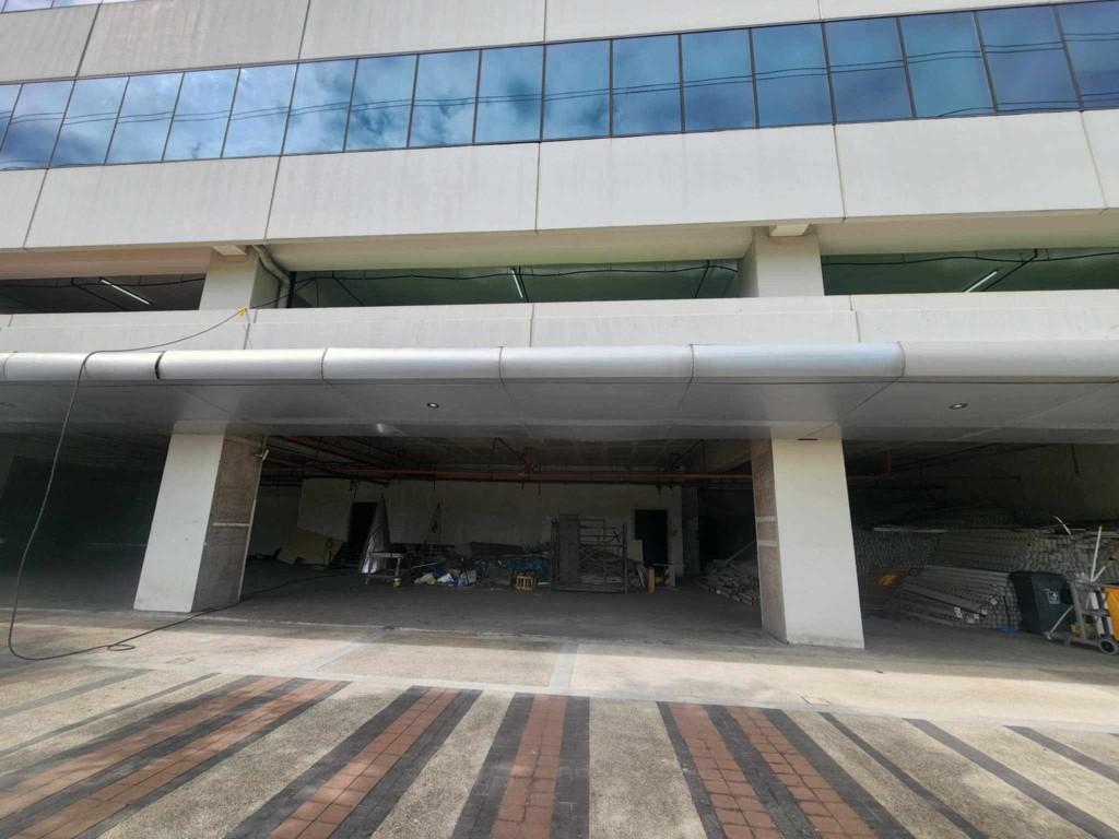 For Rent Lease Ground Floor Mckinley Taguig City 1300 sqm in Malate - Image 2