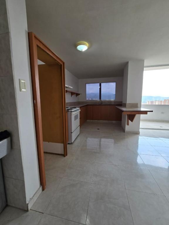 APARTAMENTO EN EL BOSQUE RESIDENCIAS MONTICELLO en Venezuela - Imagen 2