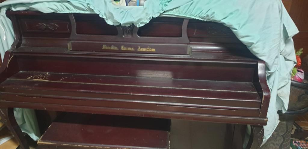ORIGINAL PIANO FOR SALE in Guiguinto - Image 1