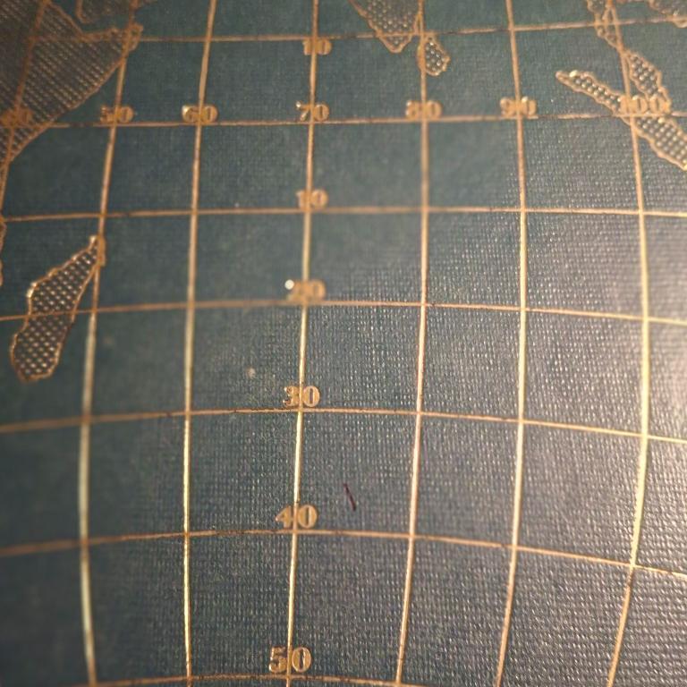 Reader's Digest -Atlas in Toa Payoh - Image 1