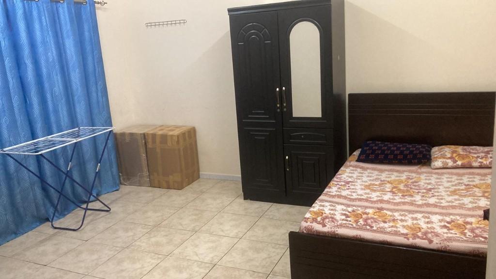 STUDIO FLAT WITH SEPERATE KITCHEN in United Arab Emirates - Image 2