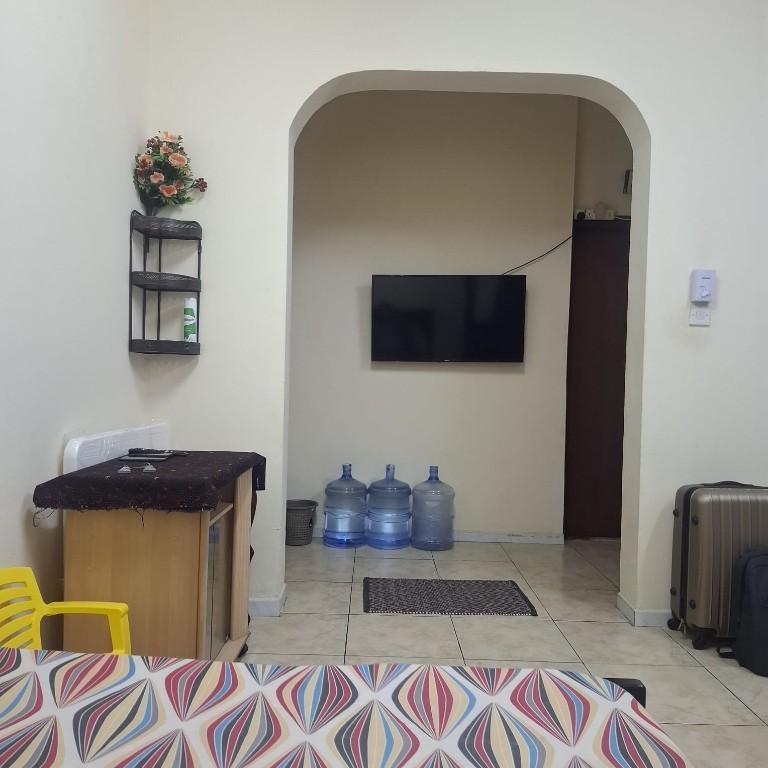 STUDIO FLAT WITH SEPERATE KITCHEN in United Arab Emirates - Image 3