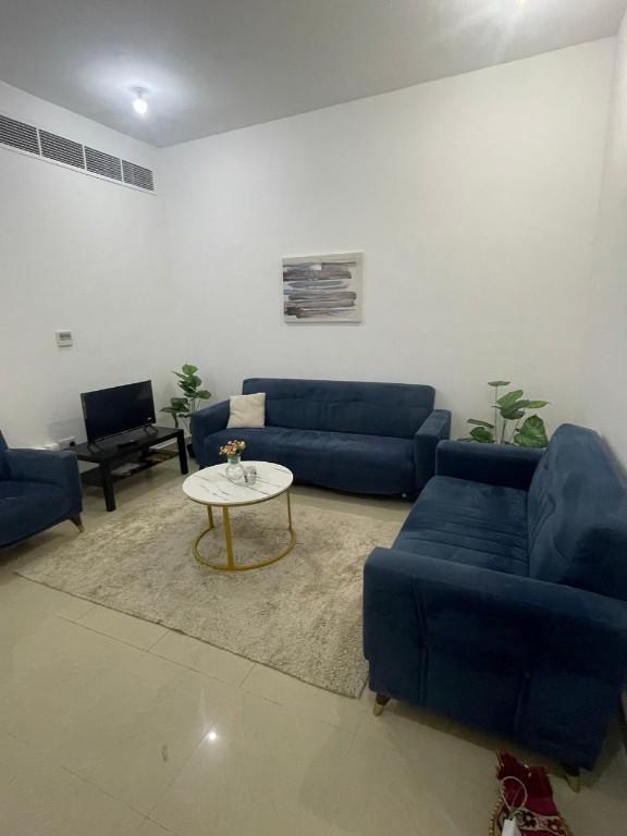 FULLY FURNISHED ONE BEDROOM FOR RENT IN KHALIFA CITY A! in Madīnat Zāyid - Image 1