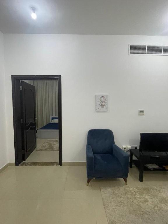 FULLY FURNISHED ONE BEDROOM FOR RENT IN KHALIFA CITY A! in Madīnat Zāyid - Image 8