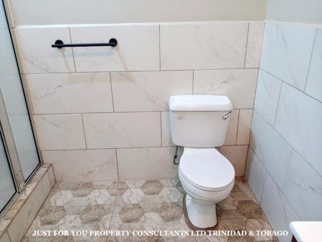 Apartment for Rent Chaguanas in Miami - Image 8
