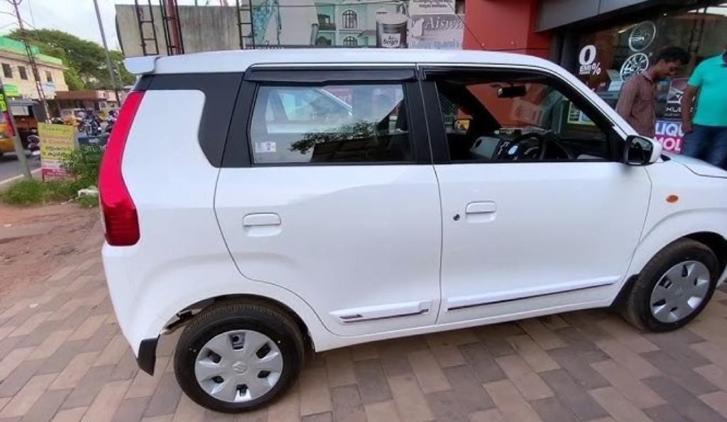 Independent Contractor – Uber Driver in Bhāngar - Image 1