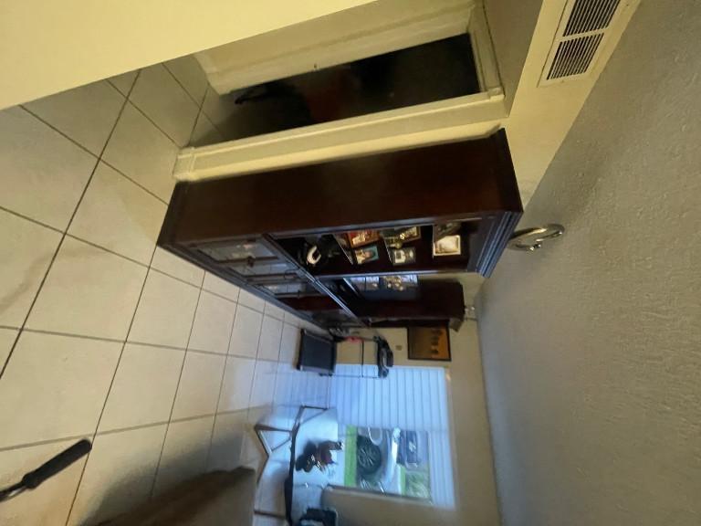 APARTAMENTO REMOLEDADO 2 CON 2 en los Estados Unidos - Imagen 3