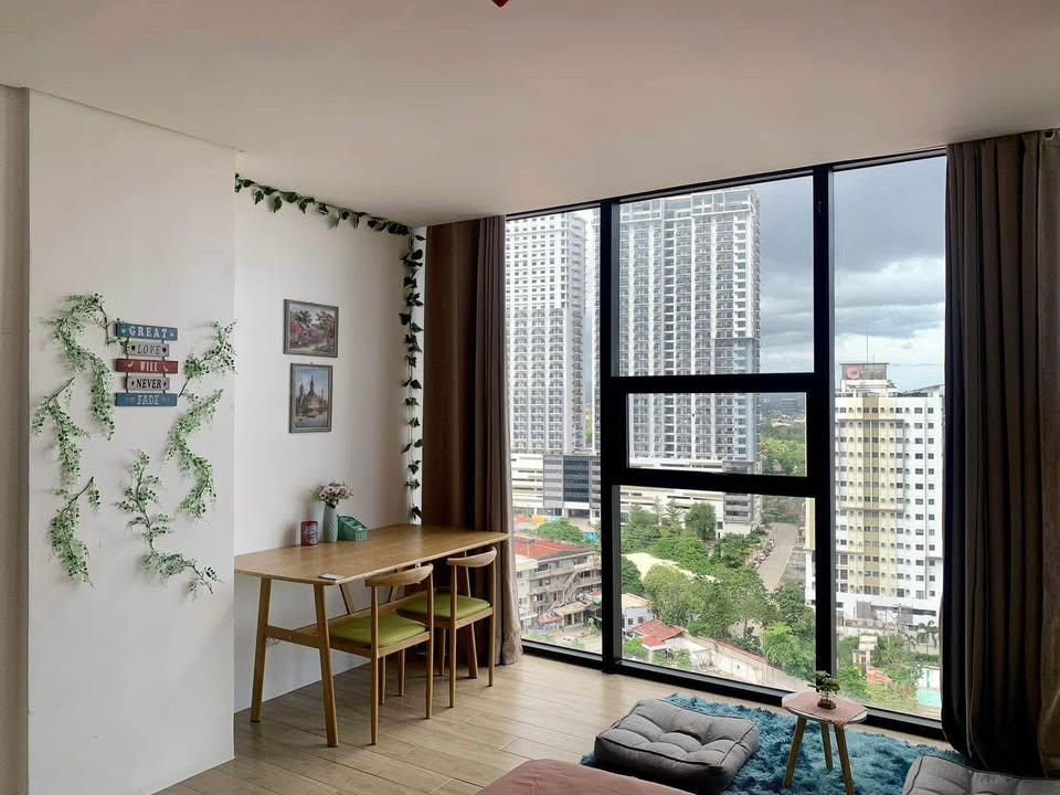 Fully Furnished Studio for Rent Meridian by Avenir in Consolacion - Image 1
