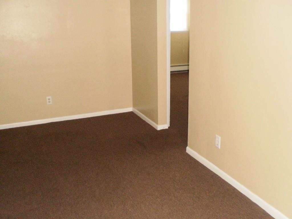 2 Bedroom Apartment for Rent in Youngstown - Image 4