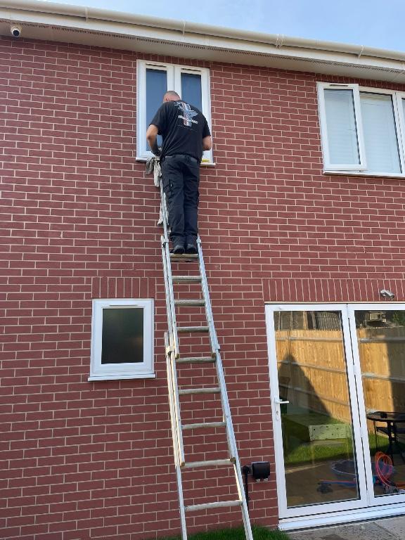 Window Cleaning in Brighton - Image 9