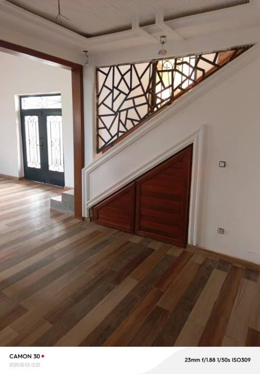 duplex a vendre a nkozoa au Cameroun - Photo 3