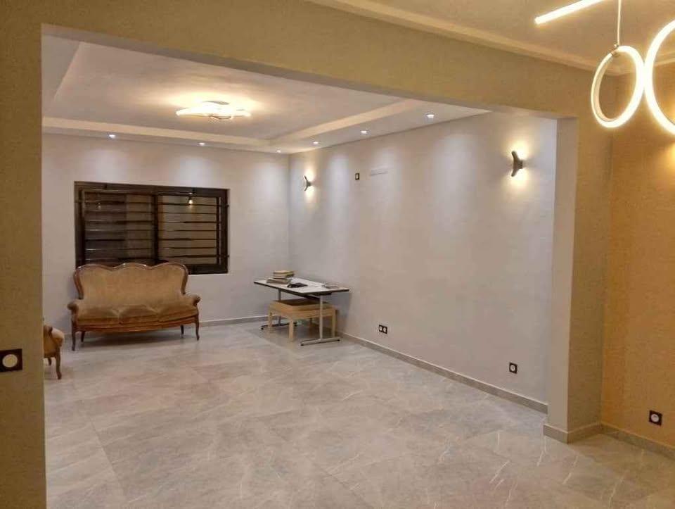 duplex a vendre a mimboman au Cameroun - Photo 3