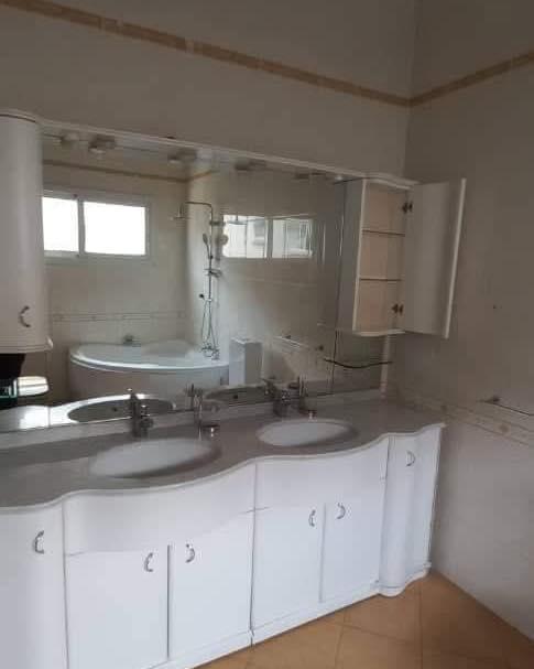duplex a louer a bastos au Cameroun - Photo 5