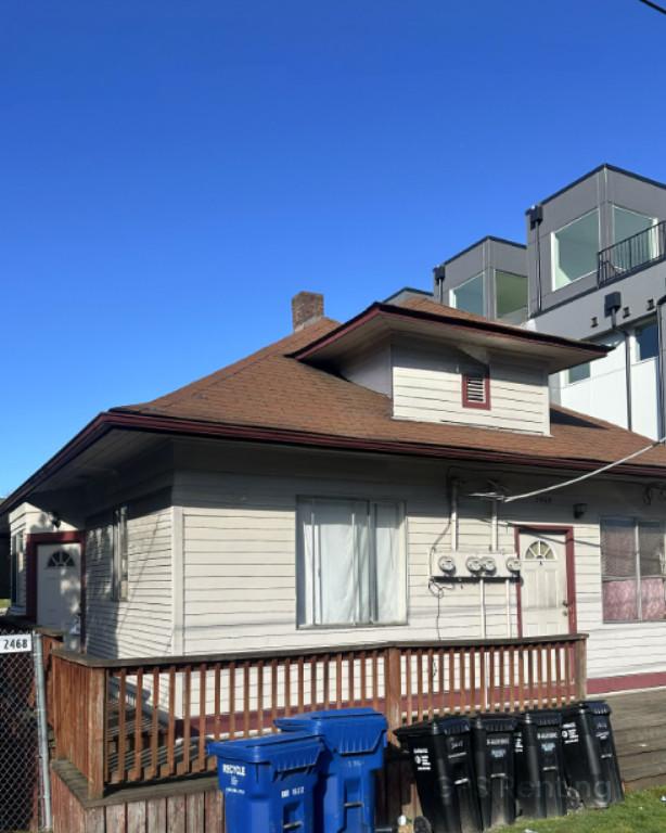 Lower level 1bd 1ba unit in Seattle - Image 2