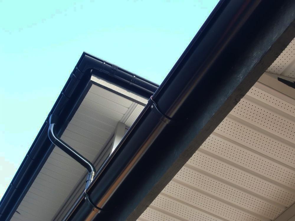 Victoria Gutter Services in Saanich - Image 3