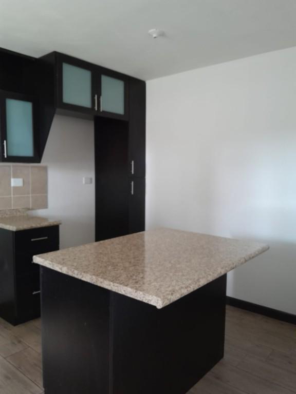 CASA EN VENTA / RENTA CONDOMINIO VILLA CAPELO en Guatemala - Imagen 9