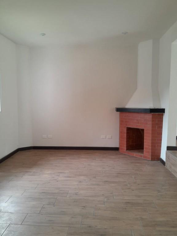 CASA EN VENTA / RENTA CONDOMINIO VILLA CAPELO en Guatemala - Imagen 12
