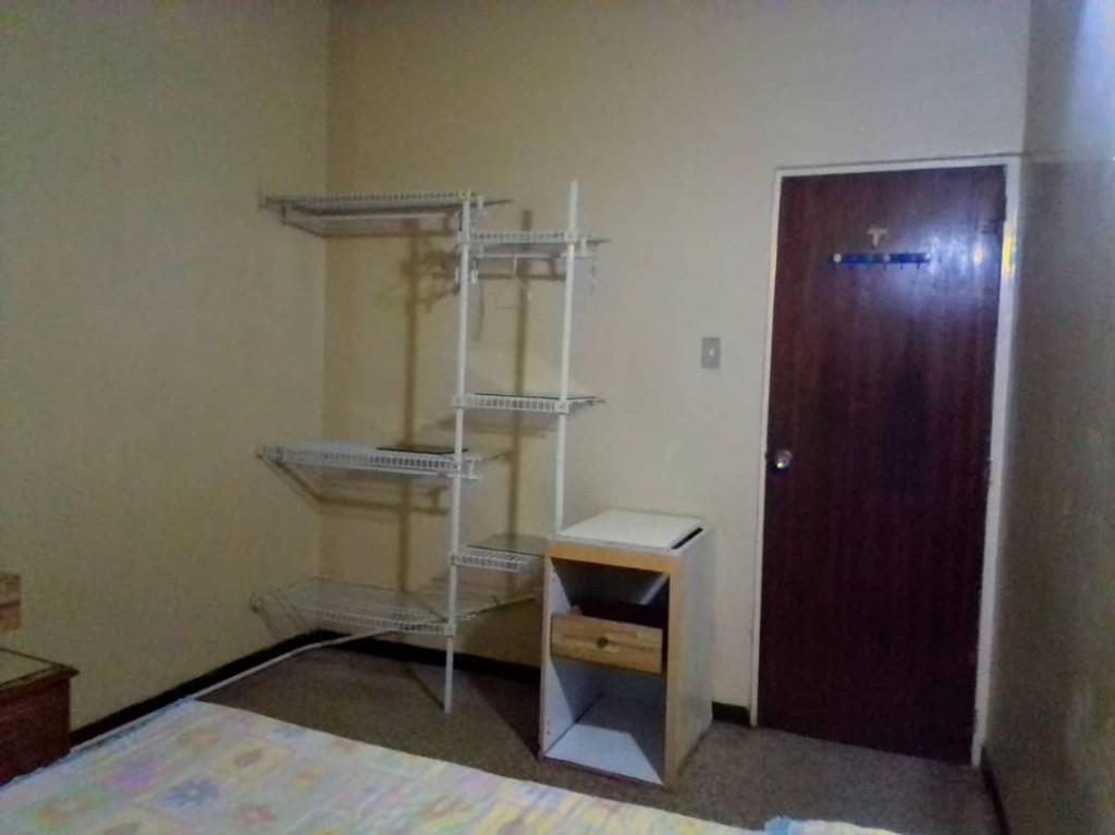 ALQUILO HABITACIÓN AMOBLADA en Venezuela - Imagen 5