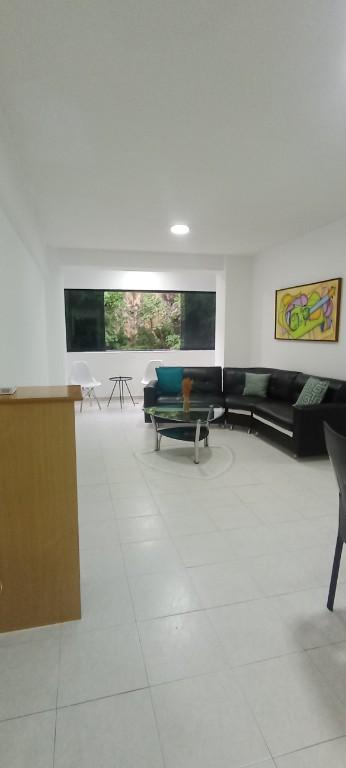Se Alquila Apartamento en las chimeneas en Residencias Alto Clar en Guacara - Imagen 3