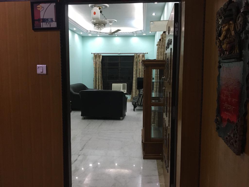 3BHK Fully Furnished Flat For Rent At E.M. Bypass in India - Image 6