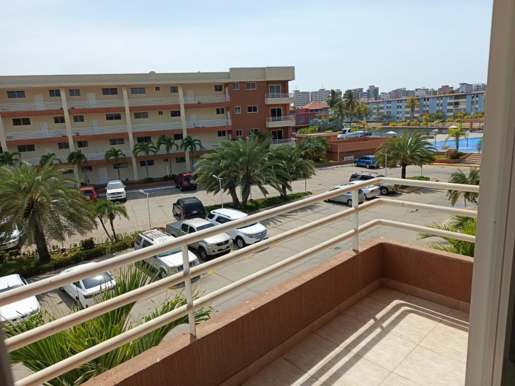 APARTAMENTO MARINA GOLF en Venezuela - Imagen 16