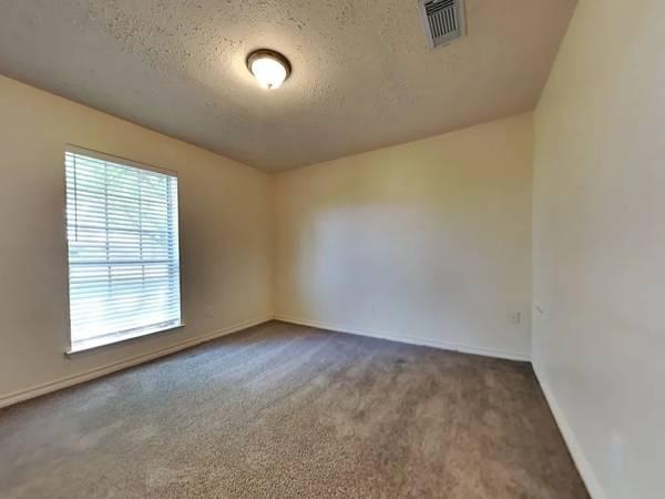 3BED 2BAGH HOME AVAILABLE FOR RENT (Houston, TX) in Spring - Image 3
