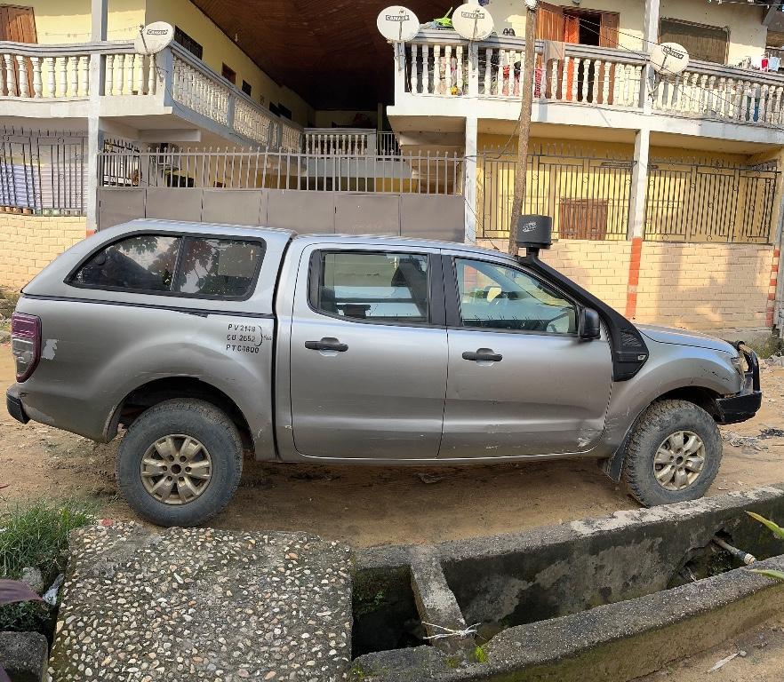 Ford Ranger 2012 4x4 à Douala - Photo 9