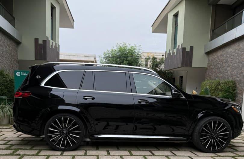 MERCEDES GLS 600 à Abidjan - Photo 1