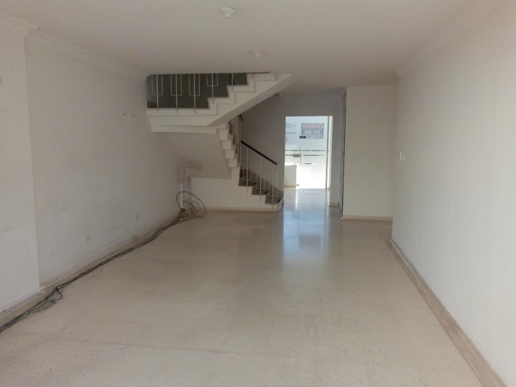 SE ARRIENDA ESPECTACULAR CASA CON LOCAL ! CONUCOS! en Bucaramanga - Imagen 6