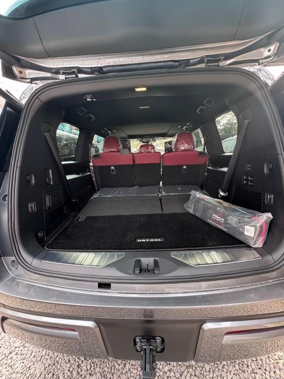 NISSAN PATROL FULL OPTION à Abidjan - Photo 4