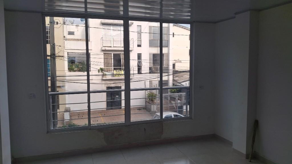 ALUVIDRIOS & ACEROS CALI en Colombia - Imagen 18