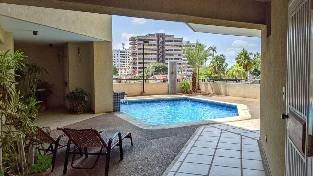 Se ofrece en alquiler apartamento en C.R Punta del Mar en Lecherías - Imagen 8