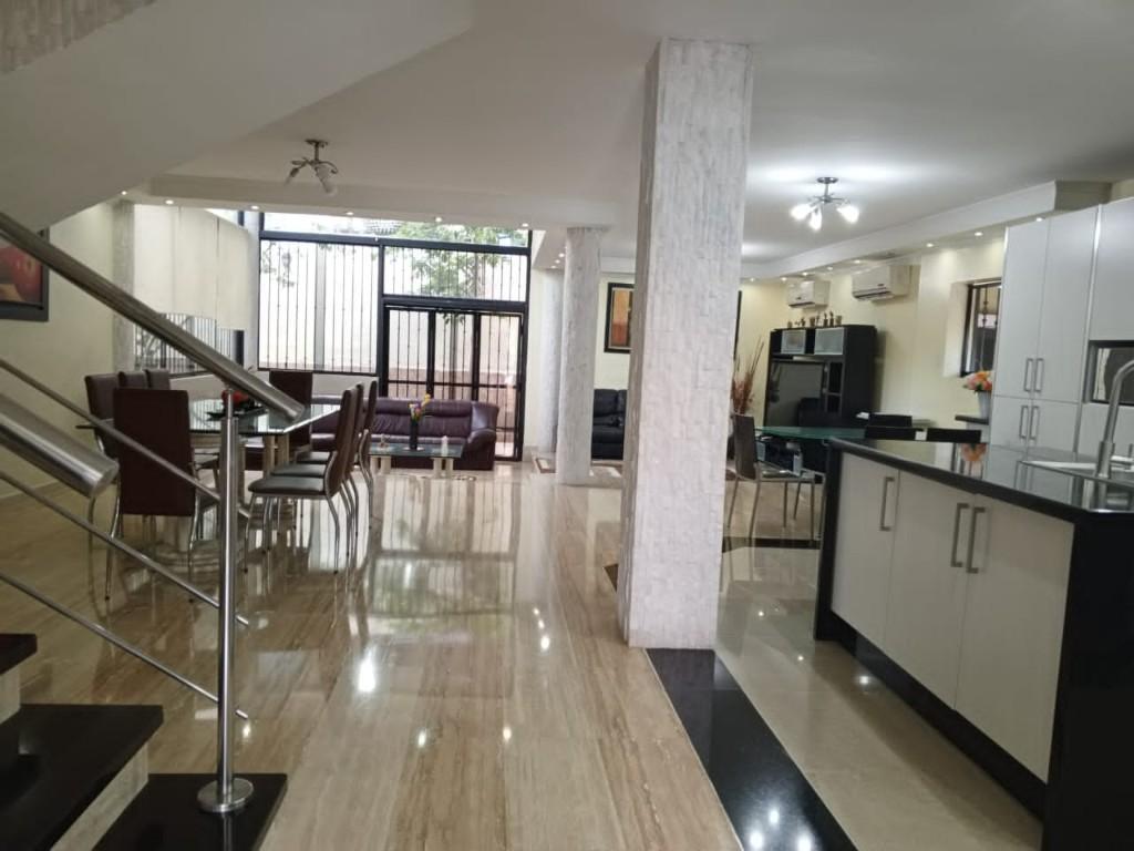 En venta casa en Parque Mirador vía Guataparo en Guacara - Imagen 1