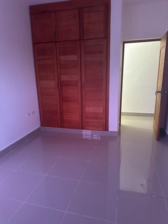 Apartamento Moderno y Amplio en La Victoria - Imagen 5