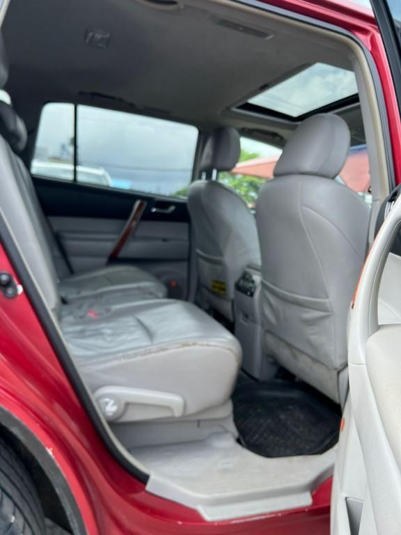Clean Toyota highlander in Nigeria - Image 2