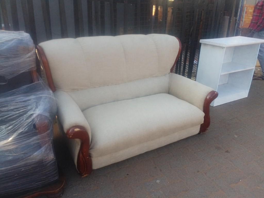 Sofas Repairs and Manufacturers in Johannesburg - Image 1