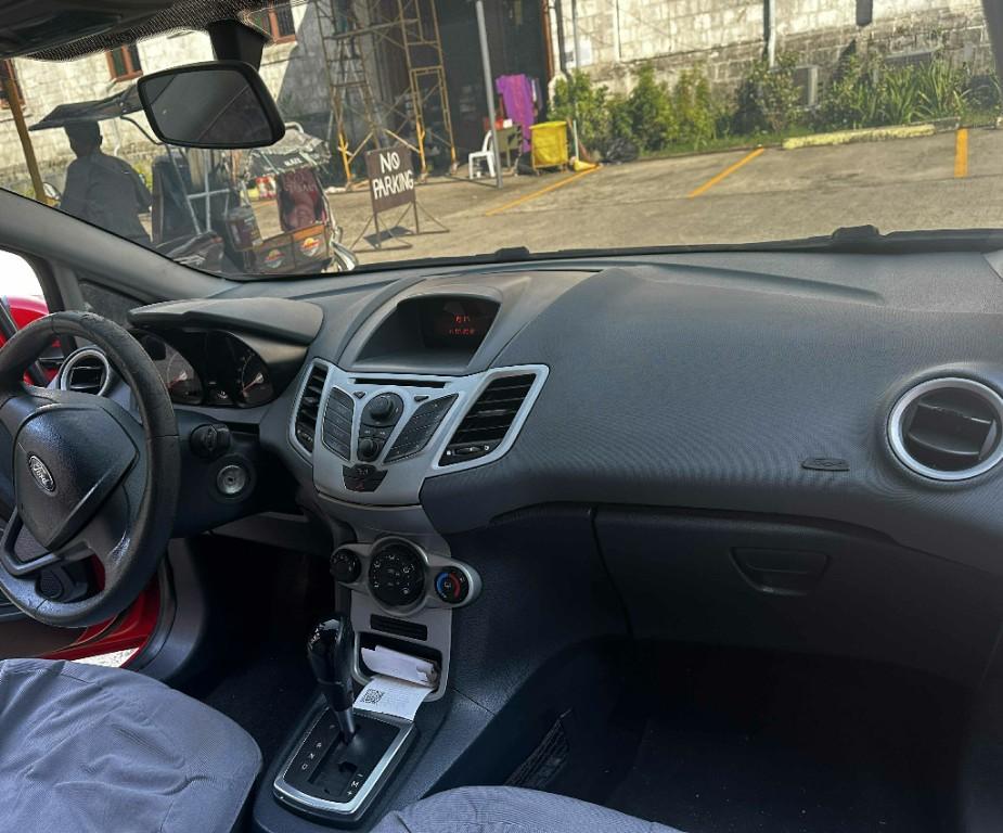 FOR RENT 2014 Ford Fiesta – Automatic | Smooth | City-Ready! in Pavia - Image 3