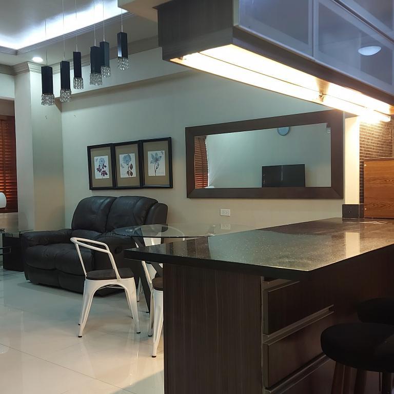 Avalon Condo For Rent Walking Distance In Ayala Mall in Cebu City - Image 2