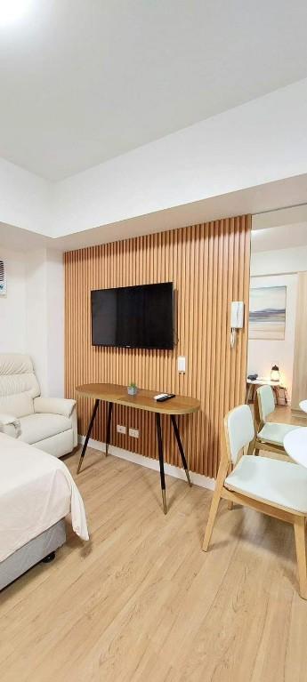 Fully Furnished Studio for Rent Solinea Tower 3 in Consolacion - Image 3