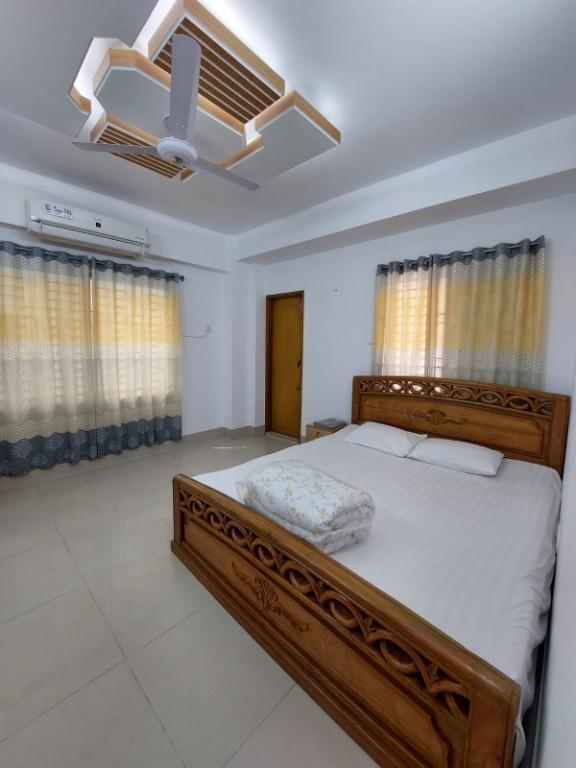 Spacious 2-Bedroom Apartment for Rent in Bashundhara R/A in Bangladesh - Image 1